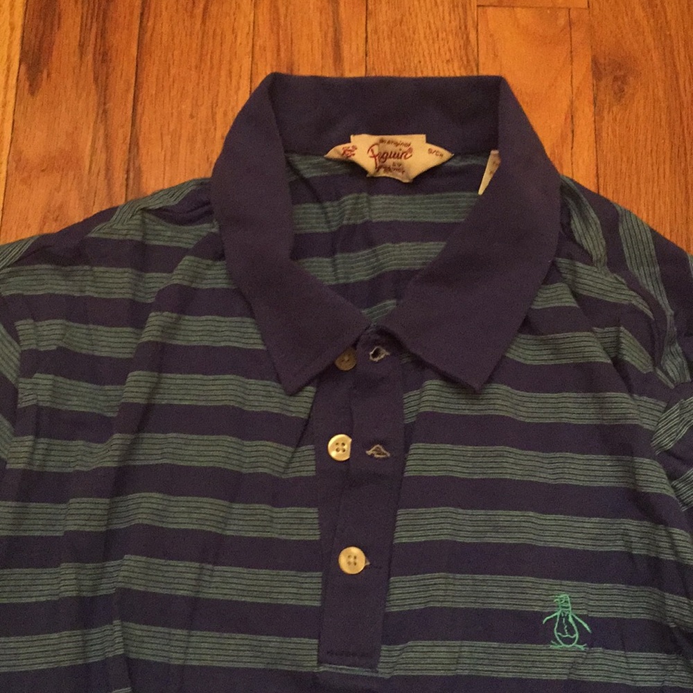 Penguin short sleeve shirt sz S